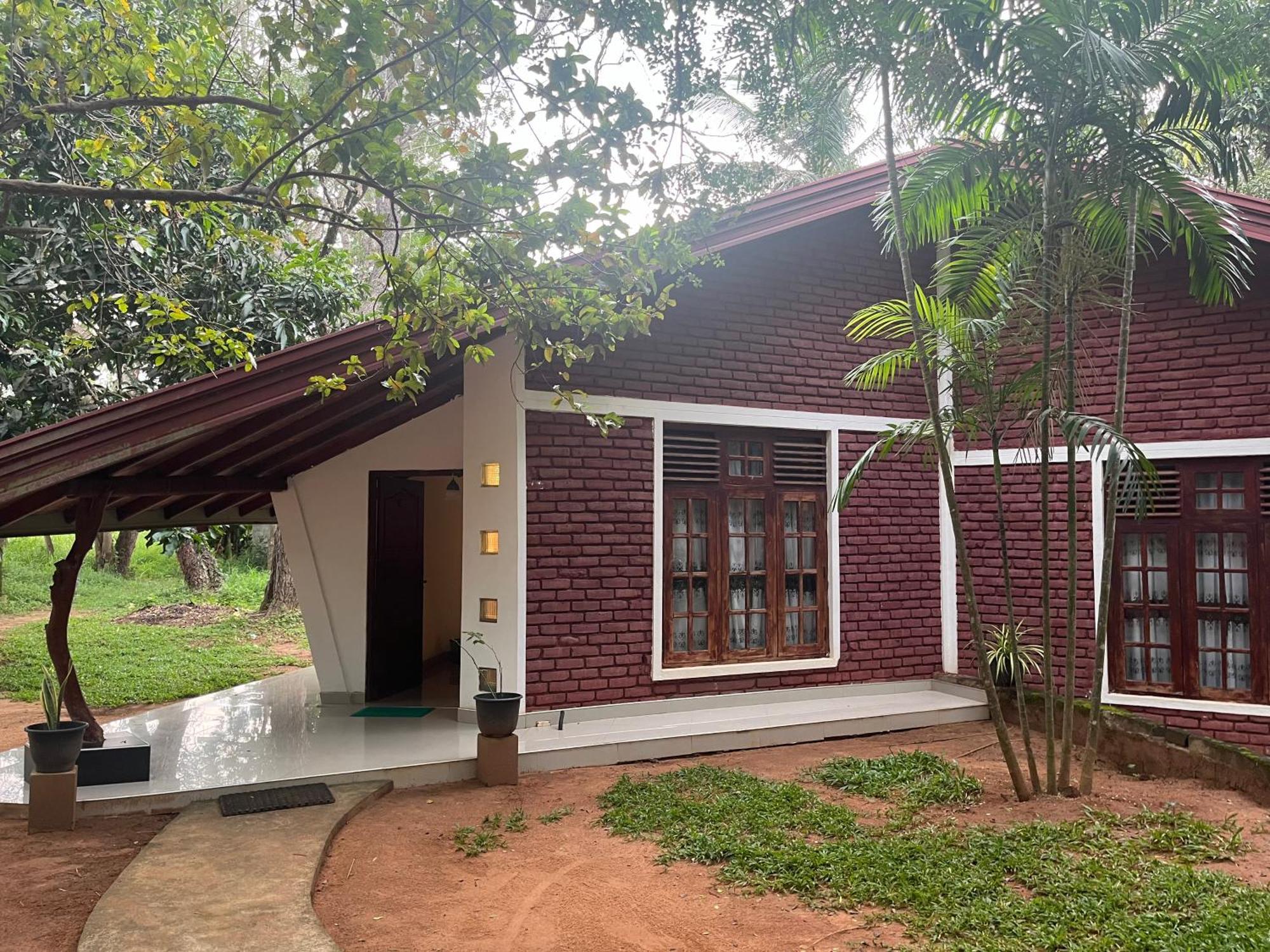Royal Green Garden - Puttalam Exterior foto