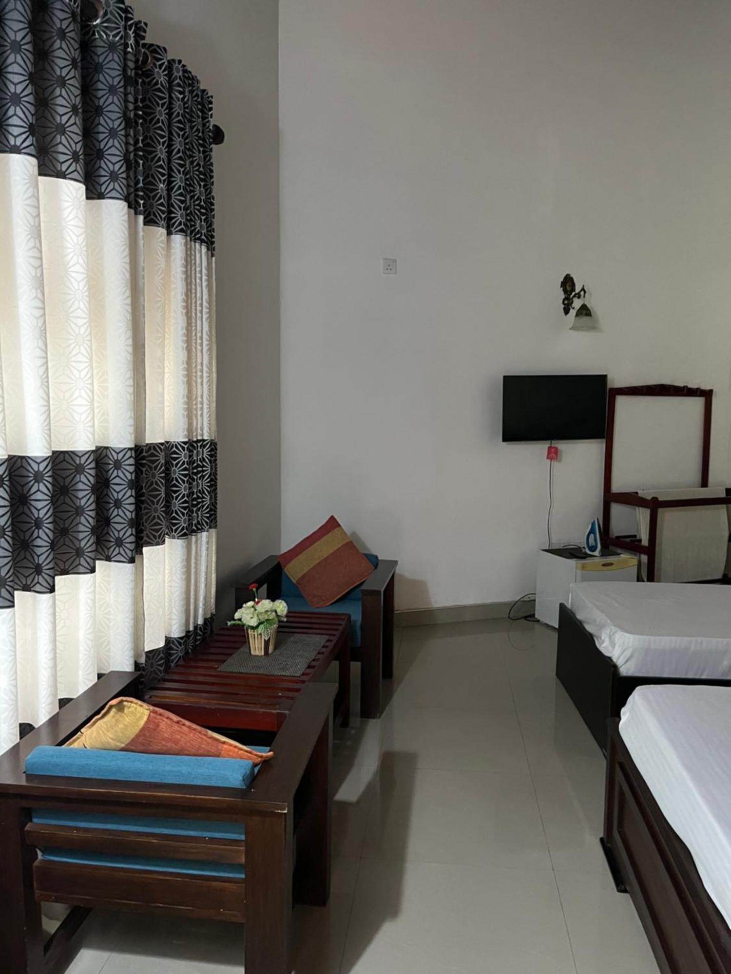 Royal Green Garden - Puttalam Zimmer foto